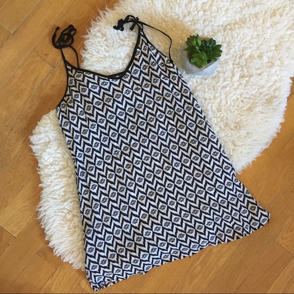 ONE TEASPOON black/white tunic